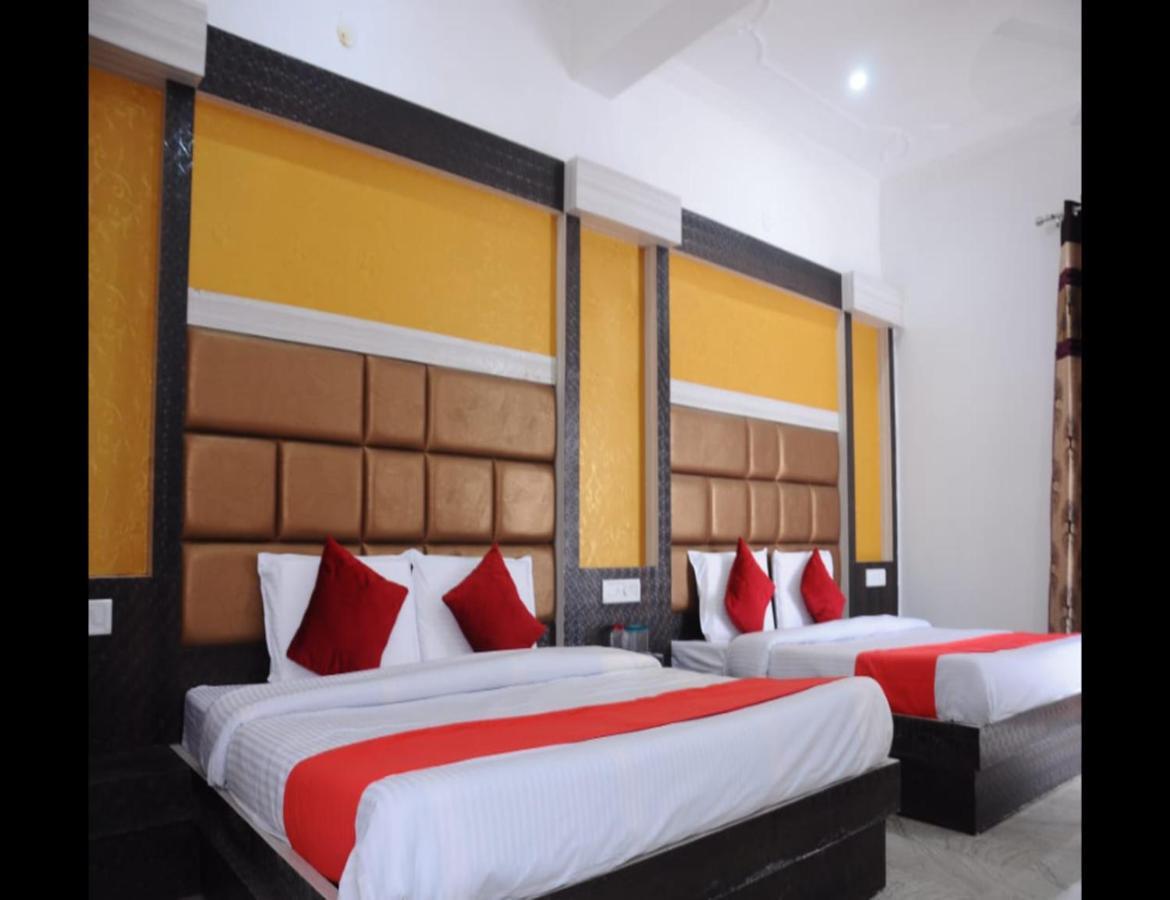 Hotel Lords Paradise Katra  Ngoại thất bức ảnh